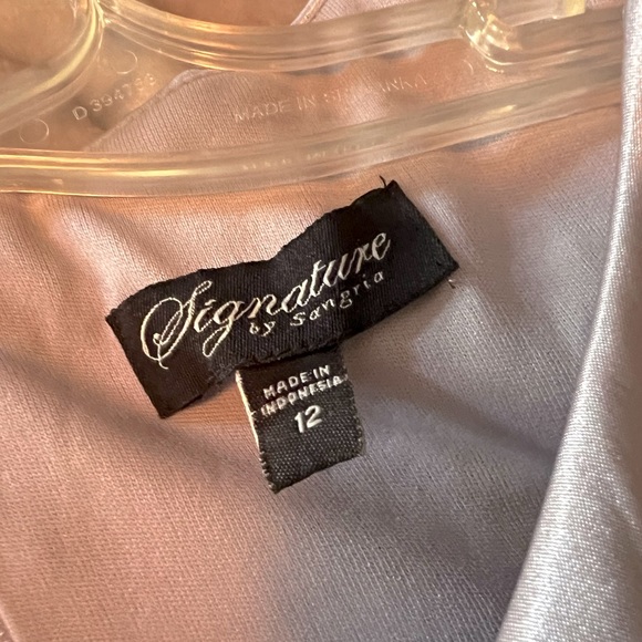 NEW SIGNATURE BY SANGRIA SILVER RUCHED COCKTAIL SOCIAL DRESS - Picture 9 of 11